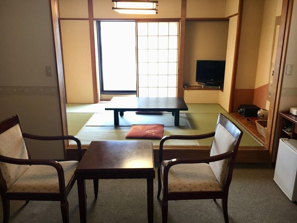 Ueno Terminal Hotel Tōkyō Extérieur photo
