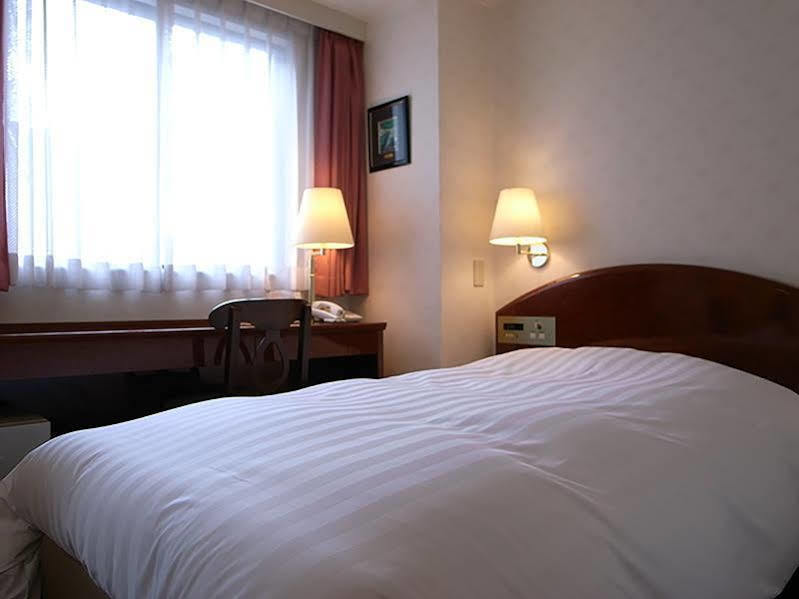 Ueno Terminal Hotel Tōkyō Extérieur photo